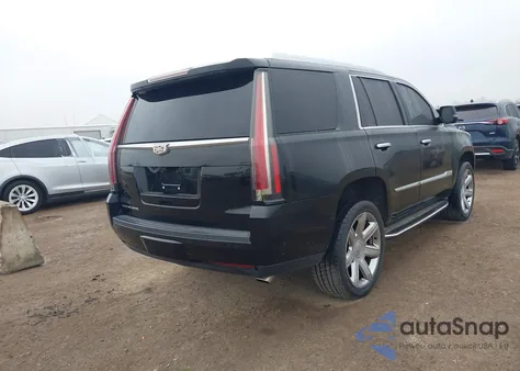 2017 Cadillac Escalade Luxury z USA, uszkodzony, nr VIN 1GYS3BKJ0HR310264